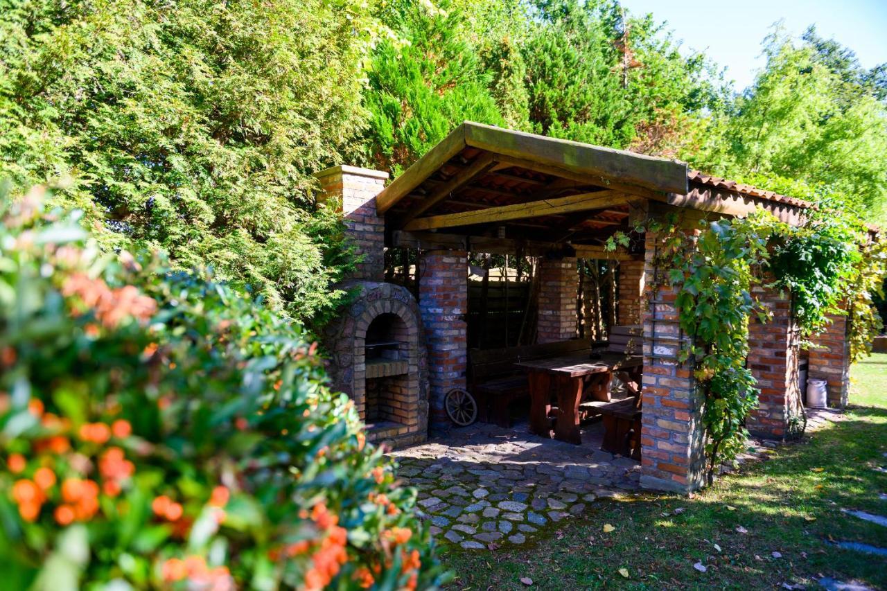 Landhaus Nienhagen Ostseebad Nienhagen Exterior foto